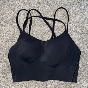Lululemon Cloud Bra worn once size 4